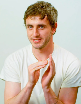 Ο Paul Mescal, τα απαραίτητα αντικείμενα και η κουλτούρα