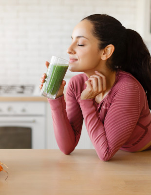 Pre Easter Detox: Ο απόλυτος οδηγός για κάθε γυναίκα που θέλει να αποτοξινωθεί πριν το Πάσχα