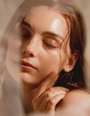 Glow from within: Κι όμως, υπάρχουν όντως τροφές που χαρίζουν σοκολατένιο μαύρισμα