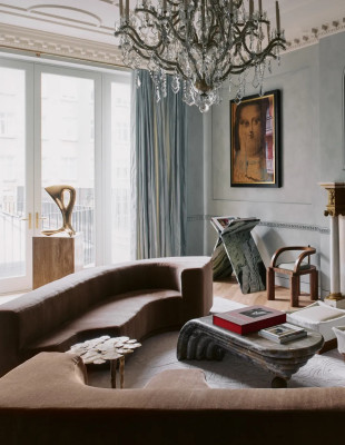 Το σπίτι στο Λονδίνο με την καλλιτεχνική ταυτότητα επαναπροσδιορίζει το σύγχρονο design