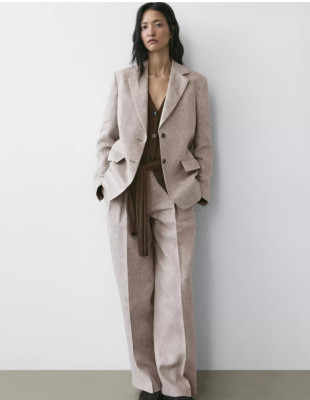 Τα πιο stylish κοστούμια από το Massimo Dutti που θα απογειώσουν την πολυτέλεια στις εμφανίσεις σας