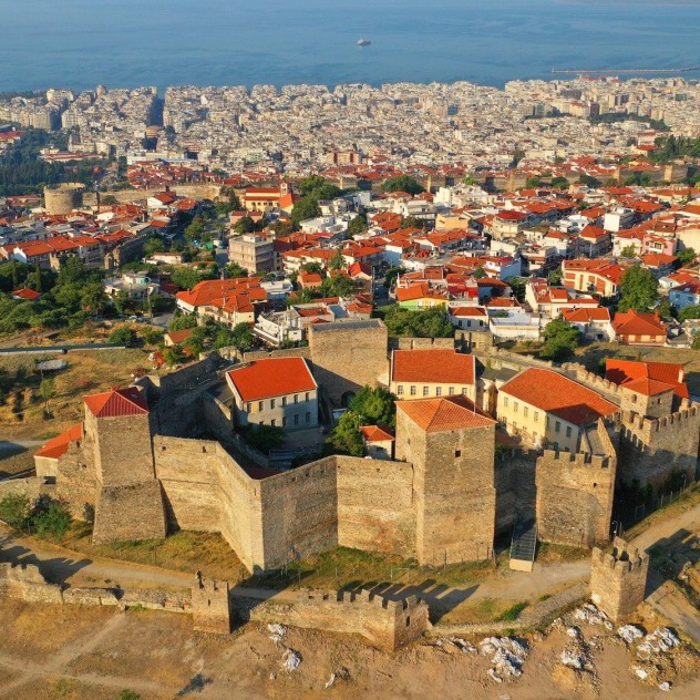 Αύγουστος στη Θεσσαλονίκη: Οι παραστάσεις και οι συναυλίες που δεν πρέπει να χάσετε αν μείνετε στην πόλη