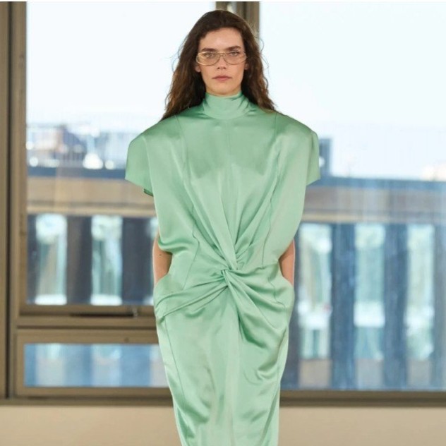 Οι τάσεις από τη FW25 season που μπορείτε να δοκιμάσετε από σήμερα κιόλας