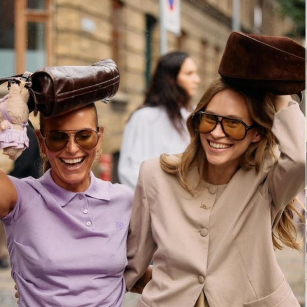 Copenhagen Fashion Week: Τα Scandi girls αναδεικνύουν τις τάσεις του φθινοπώρου στους δρόμους της Κοπεγχάγης 