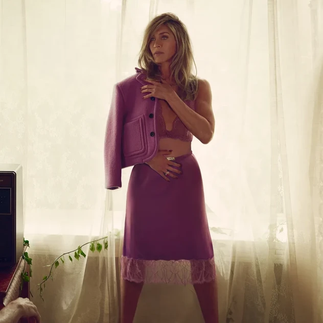 Jennifer Aniston στο Vanity Fair: «Δε μιλώ για τα πάντα, γιατί καταλαβαίνω τη δύναμη των λέξεων και την ευθύνη που φέρουν»
