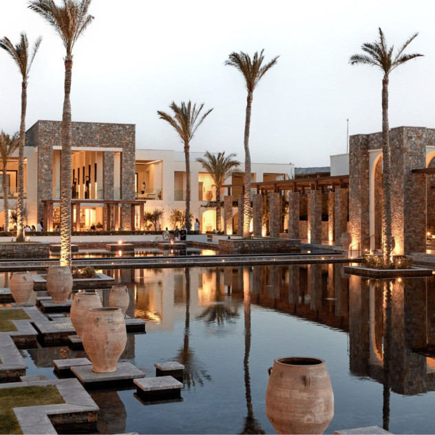 Στην πιο μαγευτική πλευρά της Κρήτης, το Amirandes, προσφέρει αίσθηση πολυτέλειας και χαλάρωσης όλες τις εποχές του χρόνου