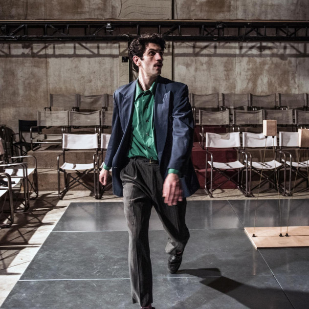 SKG Stories: Ο Βασίλης Τρυφουλτσάνης, σε μια άκρως δημιουργική περίοδο που διανύει επαγγελματικά, μιλάει για την άγνωστη σχέση μεταξύ Θεάτρου και Μαθηματικών SKG Stories: Ο Βασίλης Τρυφουλτσάνης, σε μια άκρως δημιουργική περίοδο που διανύει επαγγελματικά, μιλάει για την άγνωστη σχέση μεταξύ Θεάτρου και Μαθηματικών