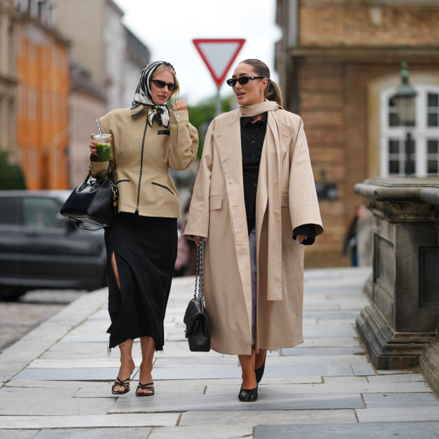 Τα πιο επιτυχημένα styling tips για να απογειώσετε την καμπαρντίνα σας σαν αυθεντική fashionista