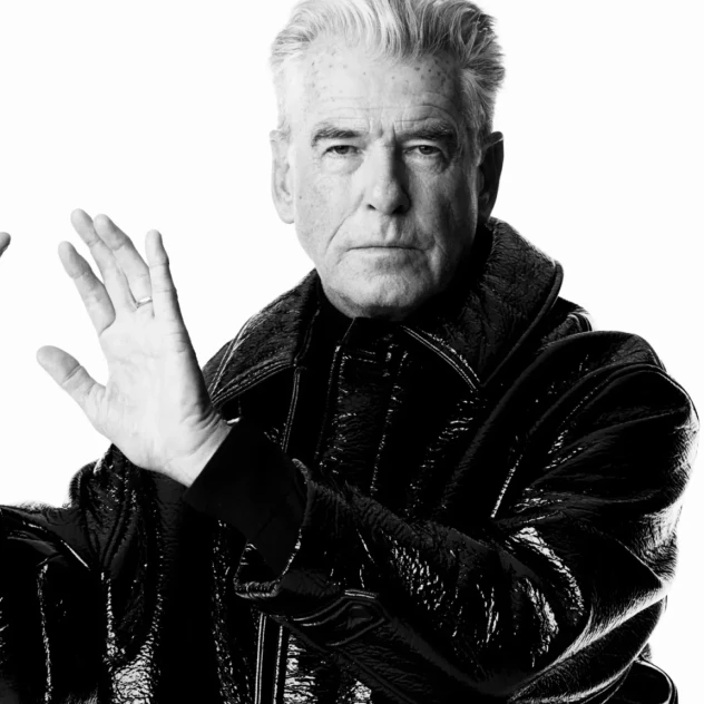 Ο Pierce Brosnan αποκαλύπτει στο GQ πως διανύει μια νέα, διαφορετική εποχή