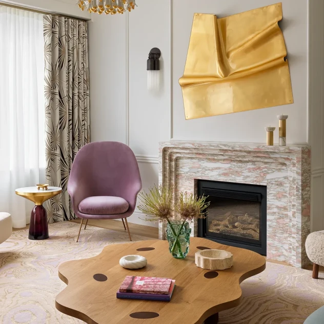 Μια λονδρέζικη κατοικία γεμάτη παστέλ αποχρώσεις, εμπνευσμένη από το θρυλικό Annabel's