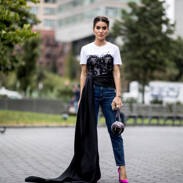 The Come Back: Τα cigarette jeans επιστρέφουν και τα κορίτσια της μόδας τα απογειώνουν