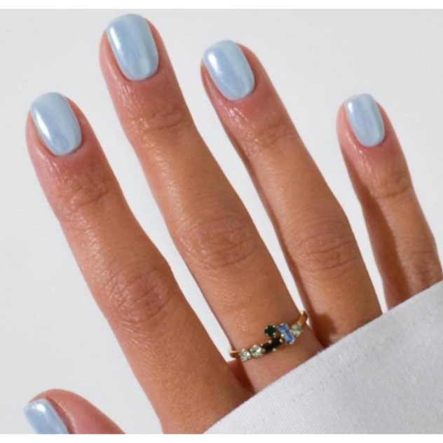 Οι αγαπημένες μας αποχρώσεις νυχιών για να υποδεχτείτε τη νέα χρονιά με στιλ 