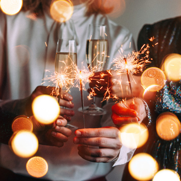 Ρεβεγιόν στη Θεσσαλονίκη: Πού θα γιορτάσουμε φέτος την Παραμονή και την ημέρα των Χριστουγέννων