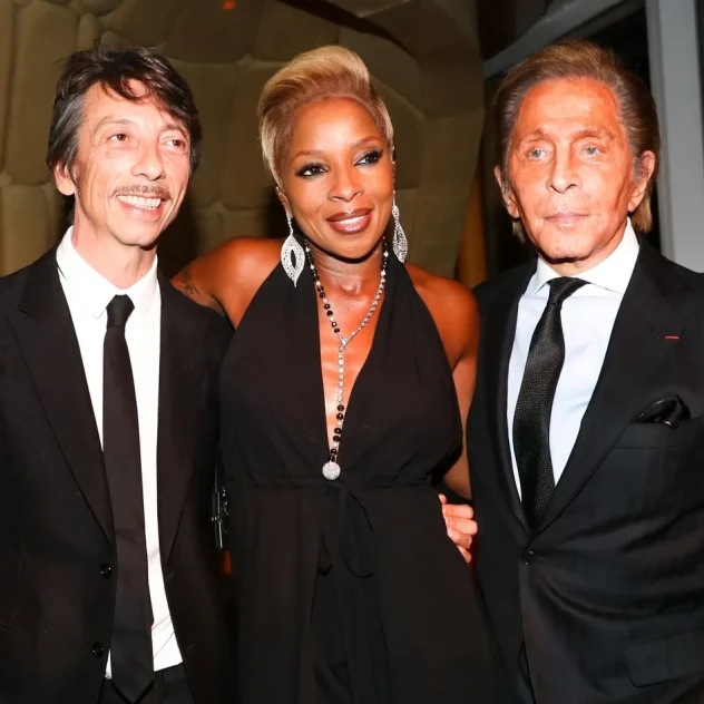 Οι celebrities και ο κόσμος της μόδας αποτίουν φόρο τιμής στον μεγάλο σχεδιαστή, Valentino Garavani