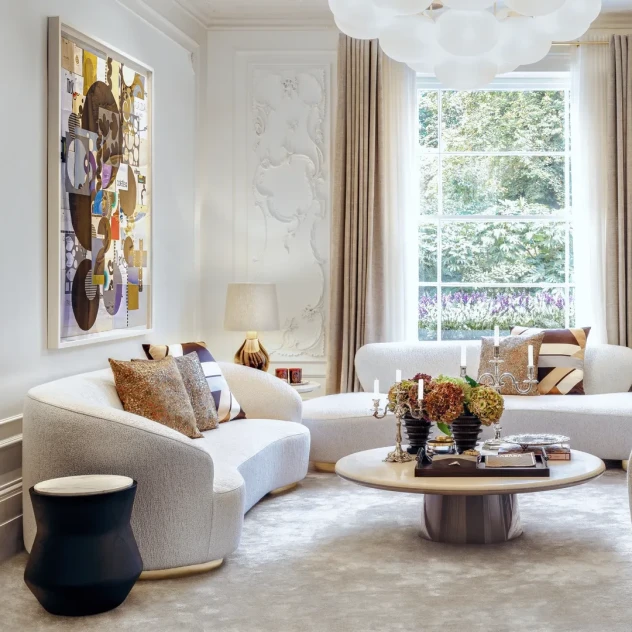 Ένα εκλεπτυσμένο διαμέρισμα στο Λονδίνο που διαθέτει δύο εσωτερικούς κήπους χάρη σε αυτό το ευφυές σχεδιαστικό trick