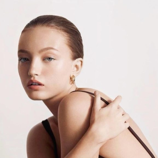 Η πιο elegant τάση στο μακιγιάζ που χαρίζει αβίαστα τέλεια όψη και έχει ήδη γίνει viral