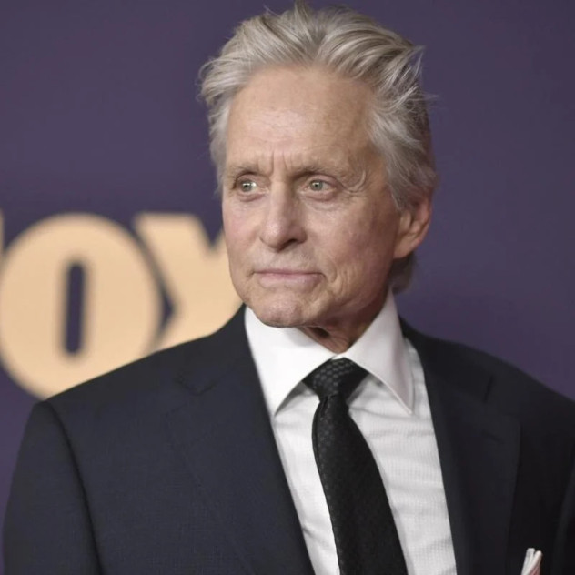 Ο Michael Douglas ετοιμάζεται να πει την ιστορία της ζωής του με τους δικούς του όρους