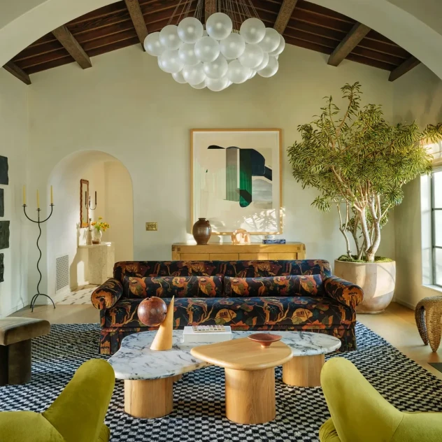 Ξεναγούμαστε στο σπίτι της Mandy Moore και του Taylor Goldsmith