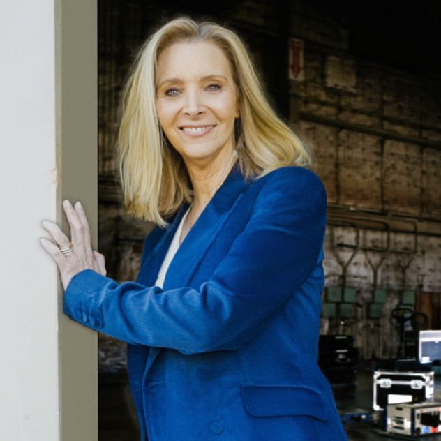 Η Lisa Kudrow επιστρέφει στο στούντιο των Friends