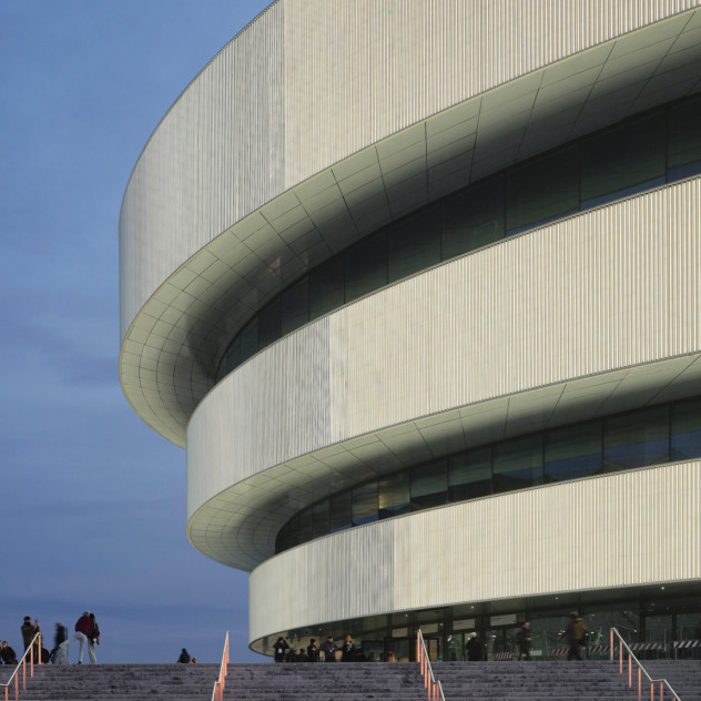 Το νέο παγοδρόμιο των Χειμερινών Ολυμπιακών Αγώνων στο Μιλάνο μοιάζει σαν ένα σύγχρονο ρωμαϊκό αμφιθέατρο