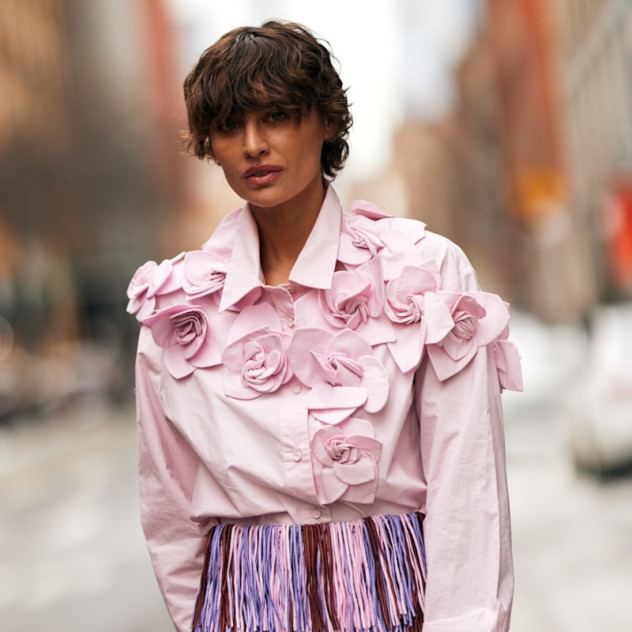 Πώς θα φορέσετε το πιο εντυπωσιακό χρώμα της σεζόν