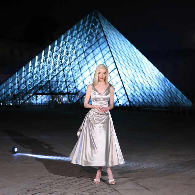 Οι εμφανίσεις που ξεχώρισαν στο «The Grand Dîner du Louvre» στη γαλλική πρωτεύουσα
