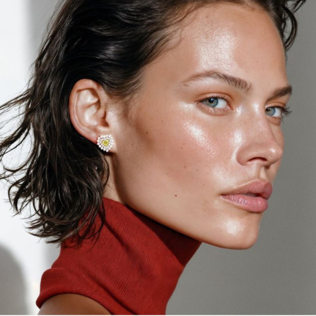 Έχετε μαύρους κύκλους; Τα makeup tricks που θα τους εξαφανίσουν και θα κάνουν τα μάτια σας να δείχνουν ξεκούραστα σε χρόνο dt