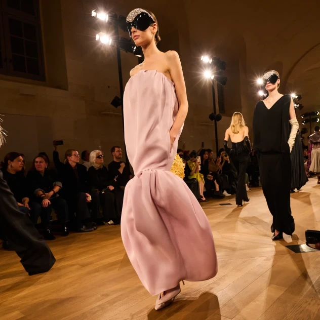 Dopamine Dress: Τα χρώματα της άνοιξης που ανυπομονούμε να δοκιμάσουμε