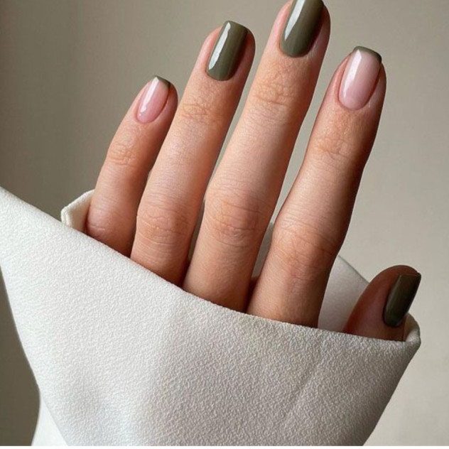 Αν σας αρέσουν τα κοντά νύχια, αυτό είναι το σχήμα που τα κολακεύει περισσότερο