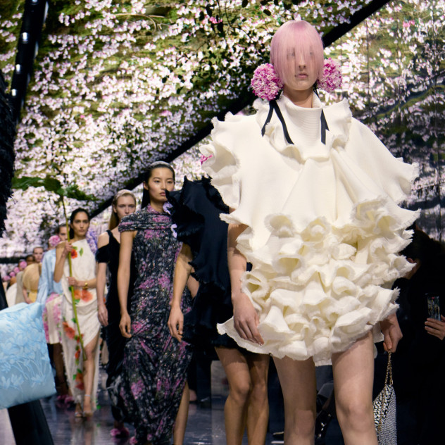 Τα prints της άνοιξης που κάθε κορίτσι της μόδας επιλέγει αυτήν τη στιγμή