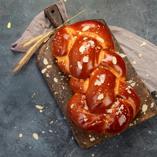 Αναζητάτε την τέλεια συνταγή για το Πασχαλινό τσουρέκι; Διαβάστε αυτό