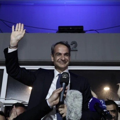 Greek election: Πώς σχολιάζουν τα διεθνή ΜΜΕ τη νίκη του Κυριάκου Μητσοτάκη στις εκλογές