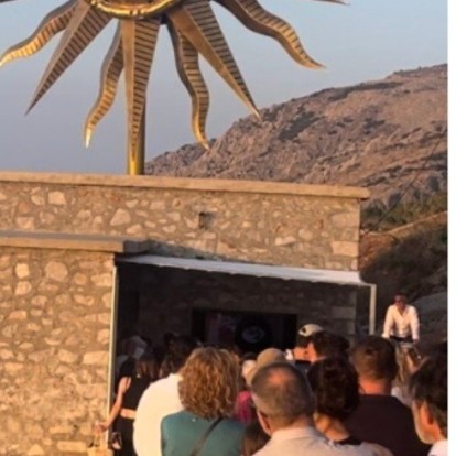 Dream Machines: Η ουτοπία και η δυστοπία της νέας τεχνολογίας ως κεντρικό θέμα «διαλόγου» τέχνης στην Ύδρα 