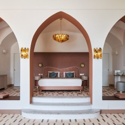 Terracotta Trend: 5 τρόποι για να διακοσμήσετε τους χώρους σας στη δημοφιλή απόχρωση 
