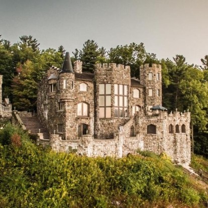 From Castles to Manors: Τώρα μπορείτε να μείνετε στις πιο ιστορικές τοποθεσίες του κόσμου