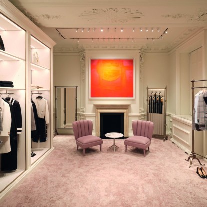 Το νέο Gucci store στο Λονδίνο αποτελεί ένα εκλεπτυσμένο καταφύγιο για τους λάτρεις της τέχνης