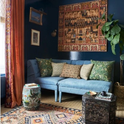 Το 56 m2 διαμέρισμα της interior designer Lucy Mayers στο Λονδίνο είναι μια ωδή στον μαξιμαλισμό 