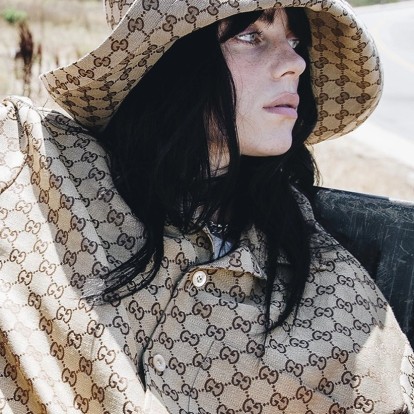The new Gucci: Η Billie Eilish είναι το πρόσωπο της επόμενης γενιάς τσάντας Horsebit 