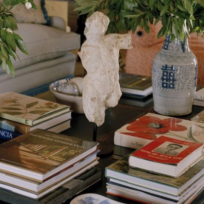 Τα καλύτερα coffee table books που είναι ιδανικά για δώρο τις γιορτές