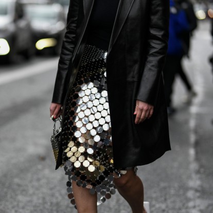 Sparkly Christmas: Τα it items που θα απογειώσουν τα Χριστουγεννιάτικα look σας