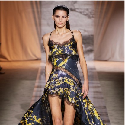 Milan Fashion Week Report: Τα highlights των συλλογών των Alberta Ferretti, Etro και Roberto Cavalli