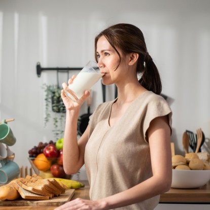 Ποιο γάλα είναι καλύτερο για το σώμα σας - και τον πλανήτη;