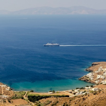 3 ελληνικά νησιά που αποτελούν «μονόδρομο» για τους travelers φέτος την άνοιξη
