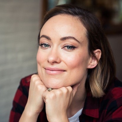 Η beauty ρουτίνα της Olivia Wilde σ' ένα απολαυστικό βίντεο