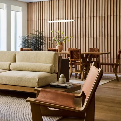 Αυτό το υπέροχο διαμέρισμα στη Νέα Υόρκη αποτελεί την πρώτη σχεδιαστική απόπειρα της designer, Frida Escobedo 