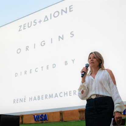 Tο ντοκιμαντέρ του René Habermacher για τη Zeus+Δione έκανε πρεμιέρα στο Ciné Πολεμικό Μουσείο 