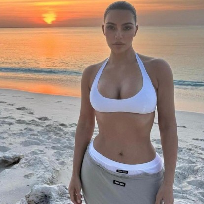 Kim Kardashian - Kendall Jenner: Σε ποιο ελληνικό νησί απολαμβάνουν τις διακοπές τους;
