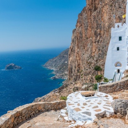 Sunset lovers: Τα ελληνικά νησιά που θα σας χαρίσουν το πιο ειδυλλιακό ηλιοβασίλεμα