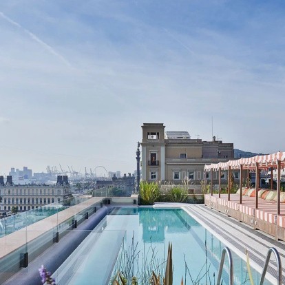 Spectacular Pools: Οι 6 rooftop πισίνες με την πιο εντυπωσιακή θέα στον κόσμο 