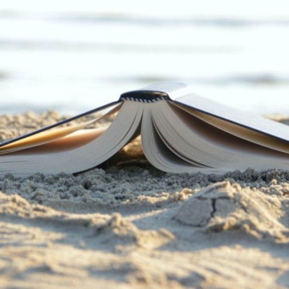 6 κλασικά βιβλία που ξεφυλλίζουμε -ξανά- αυτό το καλοκαίρι
